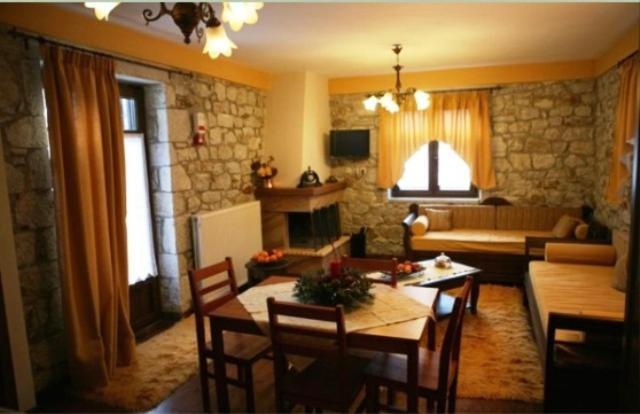 Ξενώνας Μετερίζι Βαρβίτσα Εξωτερικό φωτογραφία